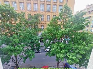 Pronájem bytu 2+kk, Praha, Kubelíkova, 38 m2