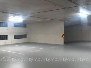 Pronájem garážového stání, Pardubice, Smilova, 12 m2