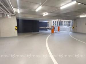 Pronájem garážového stání, Pardubice, Smilova, 12 m2