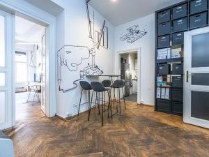 Pronájem kanceláře, Praha - Vinohrady, Mánesova, 261 m2