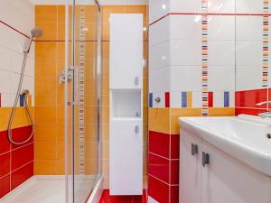 Pronájem bytu 3+kk, Praha - Karlín, Pernerova, 100 m2