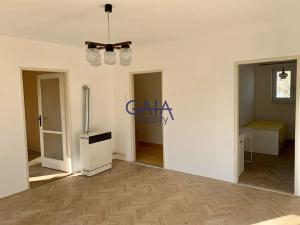 Prodej bytu 3+1, Hodonín, Skácelova, 55 m2