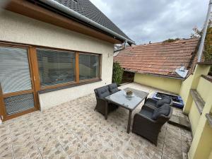 Prodej rodinného domu, Šardice, 300 m2