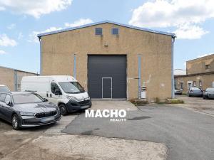 Pronájem skladu, Chrášťany, K Vodojemu, 588 m2