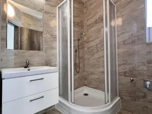 Pronájem bytu 2+kk, Plzeň, Houškova, 63 m2