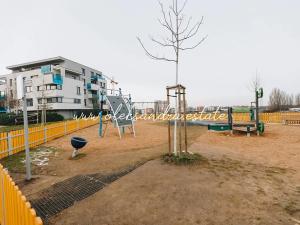 Pronájem bytu 4+kk, Praha - Letňany, Nepomuckých, 106 m2