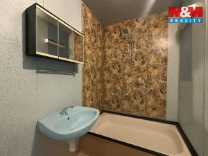 Pronájem bytu 1+kk, Praha - Černý Most, Doležalova, 32 m2