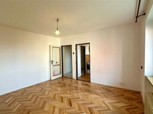 Pronájem bytu 2+1, Cheb, Palackého, 50 m2