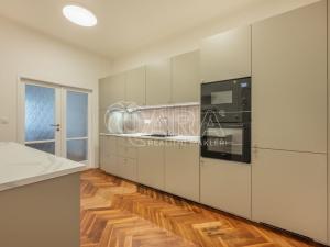 Pronájem bytu 3+1, Praha - Braník, Na Mlejnku, 70 m2