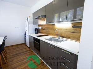 Prodej bytu 3+1, Písek - Budějovické Předměstí, nábřeží 1. máje, 66 m2