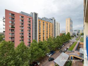 Pronájem bytu 2+kk, Praha - Troja, Hnězdenská, 44 m2