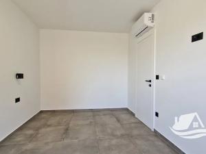 Prodej bytu 2+kk, Privlaka, Chorvatsko, 73 m2