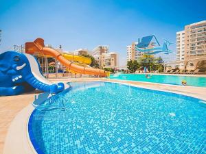 Prodej bytu 3+kk, Trikomo, Kypr, 80 m2