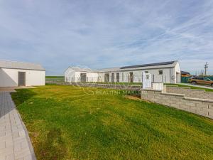 Prodej rodinného domu, Radějovice, 218 m2