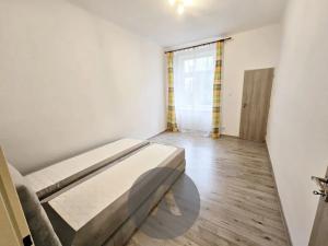 Pronájem bytu 2+1, Praha - Vršovice, Slovinská, 47 m2