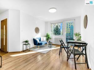 Prodej bytu 2+kk, Kladno - Kročehlavy, Jerevanská, 48 m2