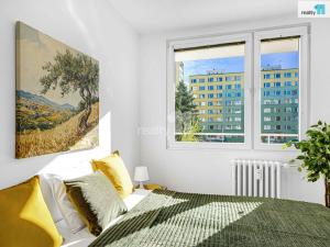 Prodej bytu 2+kk, Kladno - Kročehlavy, Jerevanská, 48 m2