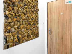 Prodej bytu 2+kk, Kladno - Kročehlavy, Jerevanská, 48 m2