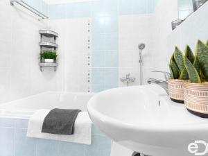 Prodej bytu 2+kk, Praha, Herlíkovická, 64 m2