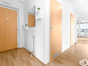 Prodej bytu 2+kk, Praha, Herlíkovická, 64 m2