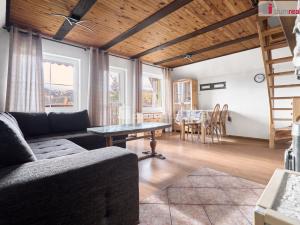 Prodej chaty, Kyselka - Radošov, 100 m2