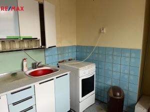 Prodej bytu 2+1, Karlovy Vary - Stará Role, Školní, 55 m2