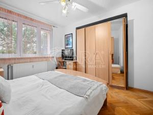 Prodej bytu 3+1, Praha - Horní Počernice, Běchorská, 66 m2