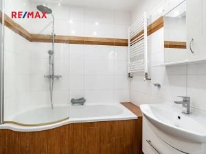 Prodej bytu 2+kk, Praha - Vysočany, Špitálská, 57 m2