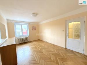 Pronájem bytu 2+1, Karlovy Vary - Drahovice, Vítězná, 69 m2