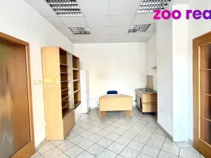 Prodej komerční nemovitosti, Kadaň, Boženy Němcové, 320 m2