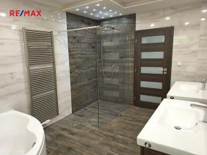 Prodej rodinného domu, Kly, 157 m2