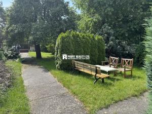 Pronájem bytu 1+kk, Praha - Uhříněves, Středohorská, 23 m2