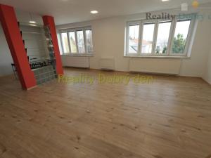 Pronájem bytu 4+kk, Opava, Bochenkova, 178 m2