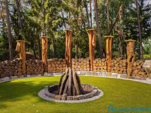 Prodej komerčního pozemku, Katovice, 17169 m2