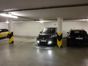 Pronájem garážového stání, Brno, Cihlářská, 18 m2