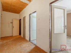 Prodej bytu 2+1, Aš, U Nádraží, 66 m2