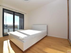 Pronájem bytu 2+kk, Praha - Stodůlky, Bělohlávkova, 46 m2