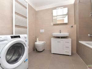 Pronájem bytu 2+kk, Praha - Stodůlky, Bělohlávkova, 46 m2