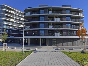 Pronájem bytu 2+kk, Praha - Stodůlky, Bělohlávkova, 46 m2