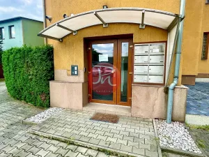 Pronájem kanceláře, Ostrava, Kutuzovova, 161 m2