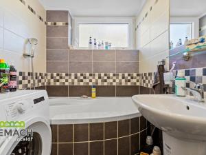 Pronájem bytu 2+kk, Náchod, Poděbradova, 59 m2