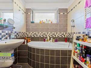 Pronájem bytu 2+kk, Náchod, Poděbradova, 79 m2