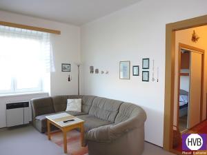 Pronájem bytu 2+kk, Praha, U křížku, 45 m2