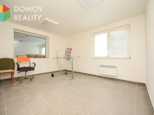 Pronájem skladu, Hýskov, Na Krétě, 394 m2