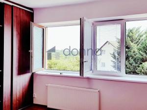 Pronájem bytu 2+1, Praha, Hejtmanská, 54 m2