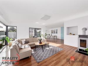 Prodej rodinného domu, Velké Popovice, U Školky, 190 m2