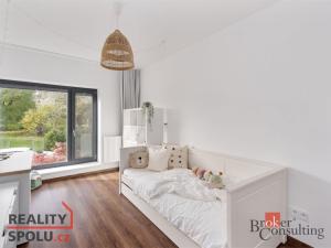 Prodej rodinného domu, Velké Popovice, U Školky, 190 m2