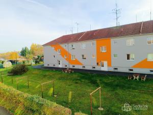 Prodej bytu 2+1, Královské Poříčí, Na sídlišti, 58 m2