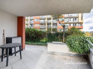 Pronájem bytu 2+kk, Praha - Zličín, Sazovická, 63 m2