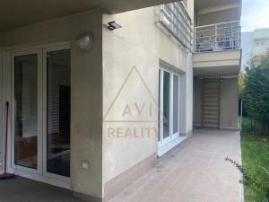 Pronájem bytu 2+kk, Praha - Záběhlice, Hyacintová, 65 m2